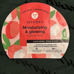 Sephora Moisturizing & Glowing Face Mask - Red